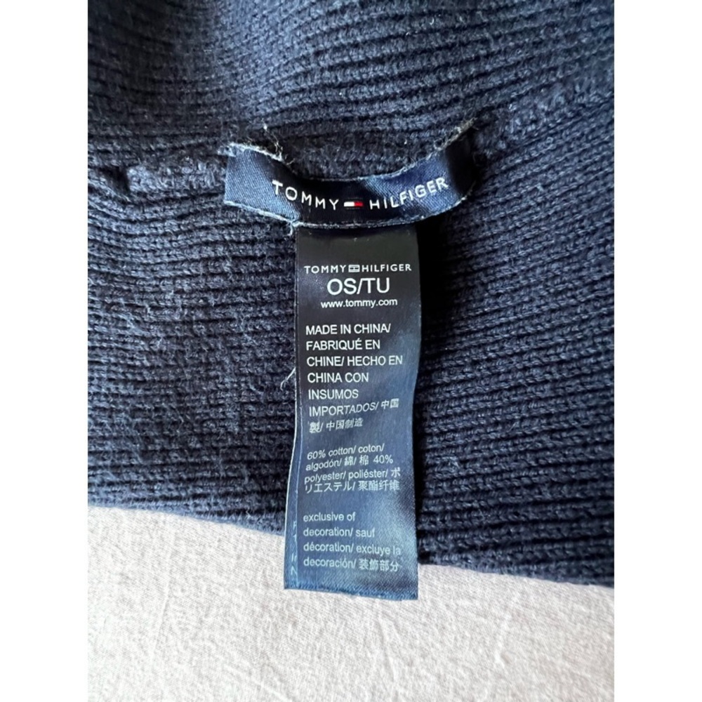 Tommy Hilfiger Beanie - Picture 4 of 4
